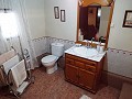 Belle maison de ville de 4 chambres dans le centre d'Ayora in Alicante Dream Homes API 1122