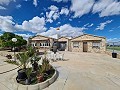 Gran casa de campo de 5 dormitorios con piscina in Alicante Dream Homes API 1122