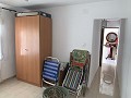 3-Bett-Landhaus & Lagerdepot 10 Minuten zu Fuß von der Stadt Barinas entfernt in Alicante Dream Homes API 1122