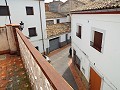 Groot herenhuis met 2 aparte appartementen en garage in Alicante Dream Homes API 1122