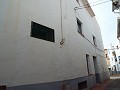 Groot herenhuis met 2 aparte appartementen en garage in Alicante Dream Homes API 1122