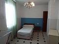 Groot herenhuis met 2 aparte appartementen en garage in Alicante Dream Homes API 1122