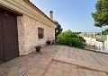 Enorme villa de 5 dormitorios y 3 baños con establos in Alicante Dream Homes API 1122
