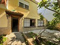 5 Bed 2 Bath Townhouse in need of Reform in Alicante Dream Homes API 1122