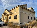 Villa dans Castalla - Revente in Alicante Dream Homes API 1122