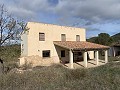 Villa de 3 chambres avec 11 acres de terrain in Alicante Dream Homes API 1122