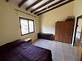Dorpshuis met zwembad tussen Monovar en Pinoso in Alicante Dream Homes API 1122