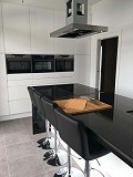 Villa moderne de nouvelle construction à Pinoso avec piscine et terrain inclus in Alicante Dream Homes API 1122