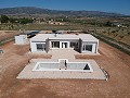 Villa moderne de nouvelle construction à Pinoso avec piscine et terrain inclus in Alicante Dream Homes API 1122