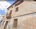 Stadthaus zur Reform in Teresa De Cofrentes in Alicante Dream Homes API 1122