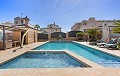 Mooie ruime villa 100 meter van de zee 5 slaapkamers- 4 badkamers in Alicante Dream Homes API 1122