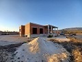 Neue Villa mit 3 Schlafzimmern zur Fertigstellung in Paradon in der Nähe von (Pinoso) in Alicante Dream Homes API 1122