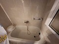 Casa adosada grande de 6 habitaciones y 2 baños in Alicante Dream Homes API 1122