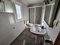 Casa adosada grande de 6 habitaciones y 2 baños in Alicante Dream Homes API 1122