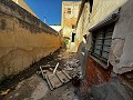 Große Reform-Yecla, sechs Schlafzimmer, zwei Badezimmer in Alicante Dream Homes API 1122