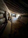 Große Reform-Yecla, sechs Schlafzimmer, zwei Badezimmer in Alicante Dream Homes API 1122