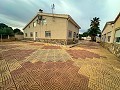 Belle villa entre Sax et Elda avec piscine et maison d'hôtes in Alicante Dream Homes API 1122