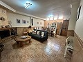 Immense villa à Petrer avec 4 étages in Alicante Dream Homes API 1122