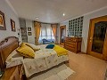 Immense villa à Petrer avec 4 étages in Alicante Dream Homes API 1122