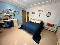 Immense villa à Petrer avec 4 étages in Alicante Dream Homes API 1122