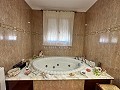 Immense villa à Petrer avec 4 étages in Alicante Dream Homes API 1122