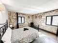 Beeindruckende Villa mit 9 Schlafzimmern in Biar in Alicante Dream Homes API 1122