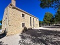 Beeindruckende Villa mit 9 Schlafzimmern in Biar in Alicante Dream Homes API 1122