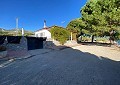 Villa de 3 chambres et 1 salle de bain très bien située avec piscine et maison d'hôtes de 2 étages à Sax in Alicante Dream Homes API 1122