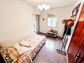 Spacious villa with 7 bedrooms and pool in Onil in Alicante Dream Homes API 1122