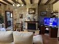 Villa mit 3 Schlafzimmern und 2 Bädern. Gehen Sie in die Stadt Novelda in Alicante Dream Homes API 1122