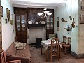 Grande Maison de Ville avec Cour et Garage in Alicante Dream Homes API 1122