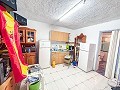 Maison de campagne spacieuse de 8 pièces à rénover à Yecla in Alicante Dream Homes API 1122