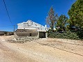 Maison de campagne spacieuse de 8 pièces à rénover à Yecla in Alicante Dream Homes API 1122