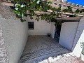 Maison de campagne spacieuse de 8 pièces à rénover à Yecla in Alicante Dream Homes API 1122