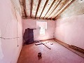 Maison de campagne spacieuse de 8 pièces à rénover à Yecla in Alicante Dream Homes API 1122