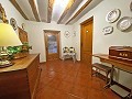 Landhaus mit 4 Schlafzimmern, 4 Minuten außerhalb von Pinoso in Alicante Dream Homes API 1122