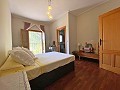 Landhaus mit 4 Schlafzimmern, 4 Minuten außerhalb von Pinoso in Alicante Dream Homes API 1122