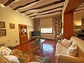 Landhaus mit 4 Schlafzimmern, 4 Minuten außerhalb von Pinoso in Alicante Dream Homes API 1122