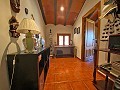Landhaus mit 4 Schlafzimmern, 4 Minuten außerhalb von Pinoso in Alicante Dream Homes API 1122