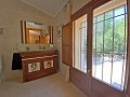 Landhaus mit 4 Schlafzimmern, 4 Minuten außerhalb von Pinoso in Alicante Dream Homes API 1122