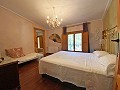 Landhaus mit 4 Schlafzimmern, 4 Minuten außerhalb von Pinoso in Alicante Dream Homes API 1122