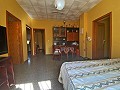 Villa tranquille de 3 chambres à Pinoso in Alicante Dream Homes API 1122