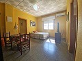Villa tranquille de 3 chambres à Pinoso in Alicante Dream Homes API 1122