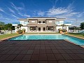 Magnífica Mansión con Pista Polideportiva,Piscina y 8 exclusivas habitaciones in Alicante Dream Homes API 1122