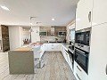 Magnífica Mansión con Pista Polideportiva,Piscina y 8 exclusivas habitaciones in Alicante Dream Homes API 1122